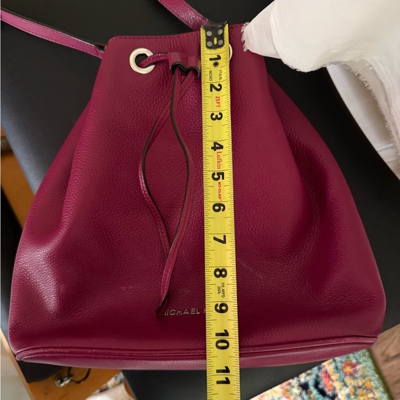Pre Owned Michael Kors Burgundy Crossbody Bucket Bag - Picture 9 of 9